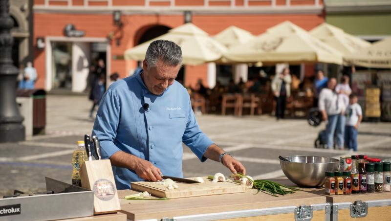 Chefi la cuțite, 24 noiembrie 2025. Ce chef a câștigat amuleta din Piața Sfatului din Brașov. Gabi Tamaș a dat un verdict dificil