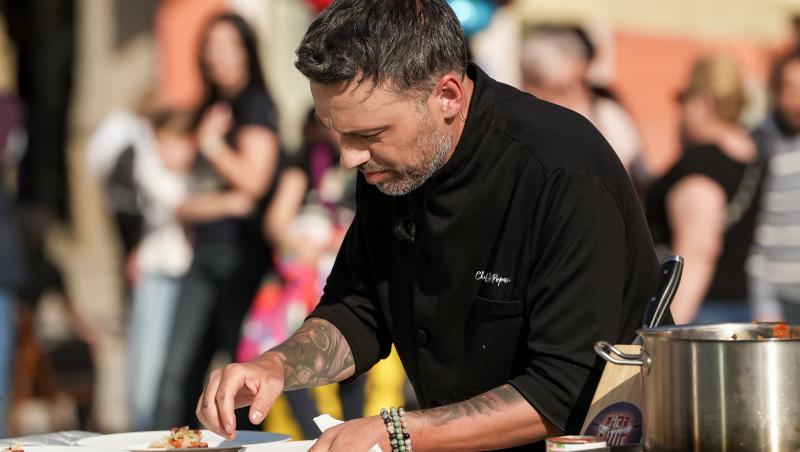 Chefi la cuțite, 24 noiembrie 2025. Ce chef a câștigat amuleta din Piața Sfatului din Brașov. Gabi Tamaș a dat un verdict dificil
