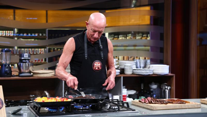 Chefi la cuțite, 24 noiembrie 2025. Cine a câștigat cuțitul de argint al prieteniei. Ce chef l-a oferit: „Rihanna mă urmărește!”