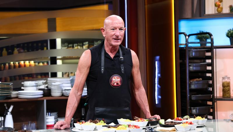 Chefi la cuțite, 24 noiembrie 2025. Cine a câștigat cuțitul de argint al prieteniei. Ce chef l-a oferit: „Rihanna mă urmărește!”