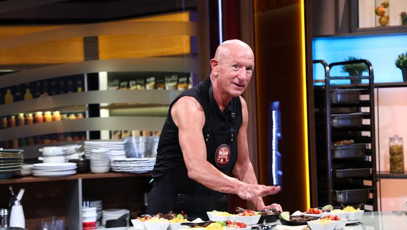 Chefi la cuțite, 24 noiembrie 2025. Cine a câștigat cuțitul de argint al prieteniei. Ce chef l-a oferit: „Rihanna mă urmărește!”