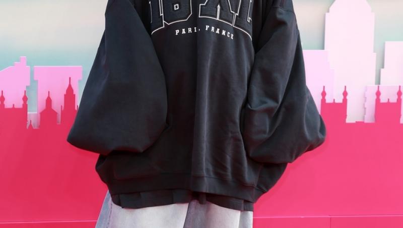 Sam Smith a suferit o liposucție la 13 ani, după ce a fost victima hărțuirii „brutale” la școală: „A fost un iad”. Ce a dezvăluit