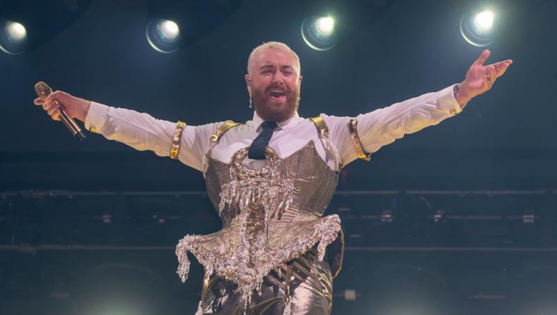 Sam Smith a suferit o liposucție la 13 ani, după ce a fost victima hărțuirii „brutale” la școală: „A fost un iad”. Ce a dezvăluit