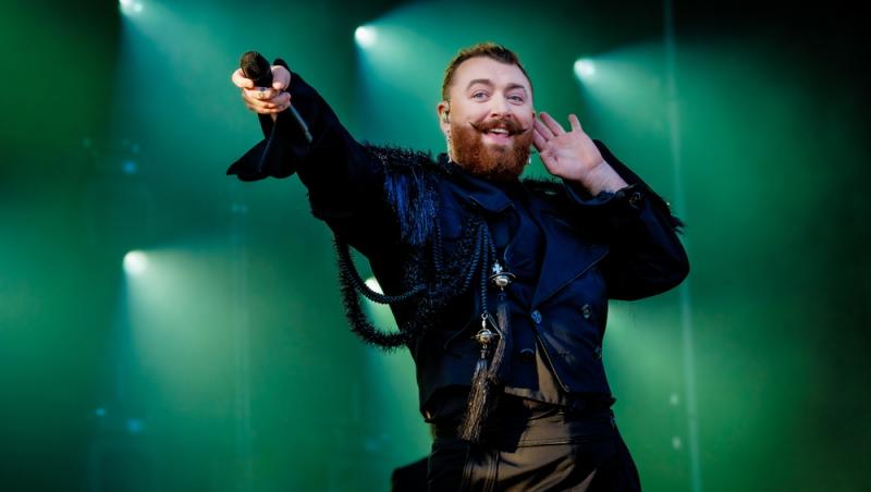 Sam Smith a suferit o liposucție la 13 ani, după ce a fost victima hărțuirii „brutale” la școală: „A fost un iad”. Ce a dezvăluit