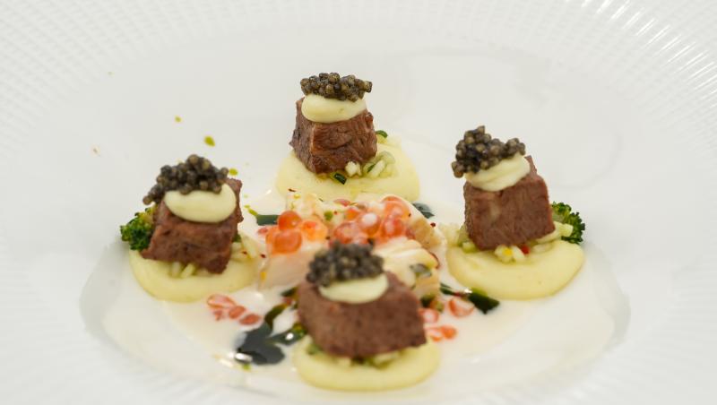 Chefi la cuțite, 25 noiembrie 2025. Prima bombă cu mai multe amulete a ajuns la unul dintre chefi. Tania Budi a decis cine o ia