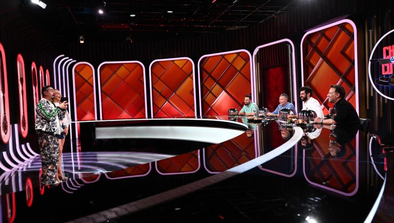 Chefi la cuțite, 25 noiembrie 2025. Eliza și Cosmin Natanticu, prima surpriză a serii. Ce au preparat și câte cuțite au primit