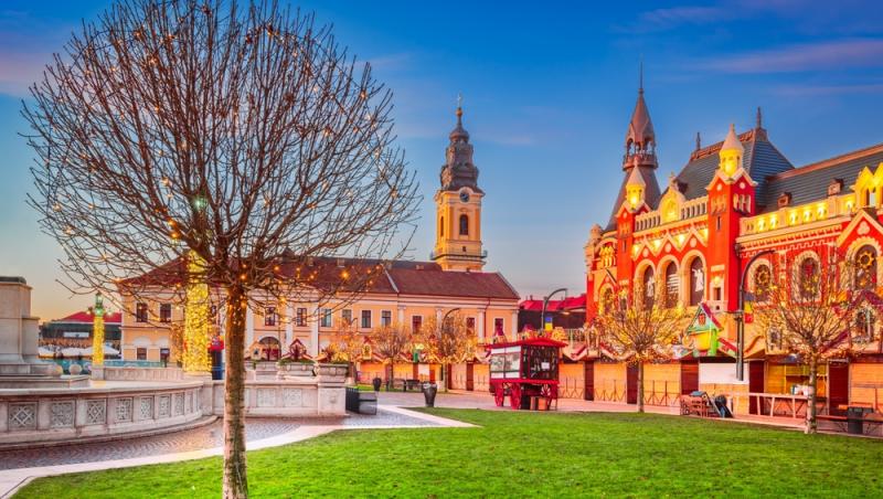 Zilele libere din luna decembrie 2025. Când se pot bucura angajații și elevii de minivacanțe legale