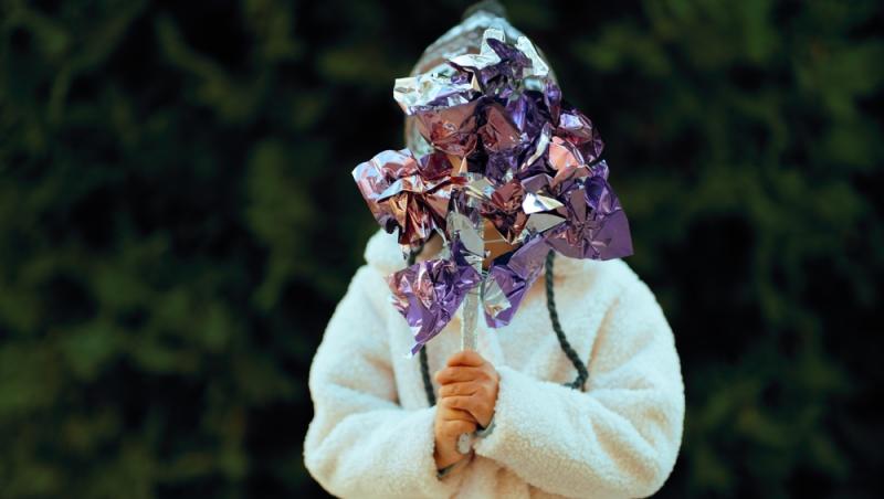 Zilele libere din luna decembrie 2025. Când se pot bucura angajații și elevii de minivacanțe legale