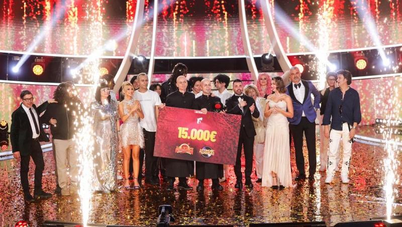 Emilian, situație neașteptată într-o benzinărie. Ce a pățit artistul: „Am stat așa 10 minute, uitându-ne unul la altul”