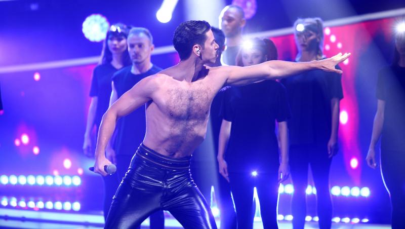 Emilian, situație neașteptată într-o benzinărie. Ce a pățit artistul: „Am stat așa 10 minute, uitându-ne unul la altul”