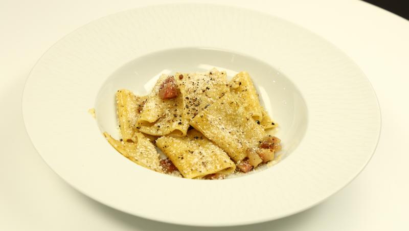 Chefi la cuțite, 26 noiembrie 2025. Chef Ștefan Popescu a oferit cuțitul de aur! Cine l-a primit și cine s-a făcut remarcat astăzi