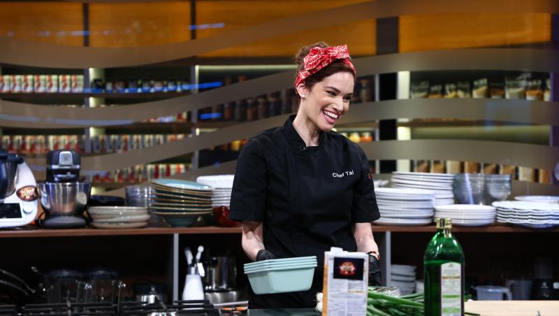 Cine e Tal Berkovich, cuțitul de aur al lui Chef Ștefan Popescu. Ce boală autoimună a făcut-o să descopere lumea gastronomiei