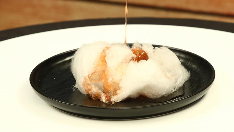 Cine e Tal Berkovich, cuțitul de aur al lui Chef Ștefan Popescu. Ce boală autoimună a făcut-o să descopere lumea gastronomiei