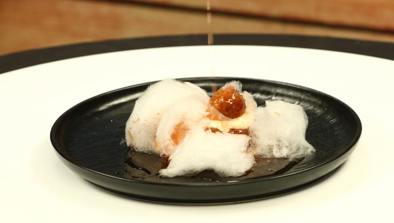 Cine e Tal Berkovich, cuțitul de aur al lui Chef Ștefan Popescu. Ce boală autoimună a făcut-o să descopere lumea gastronomiei