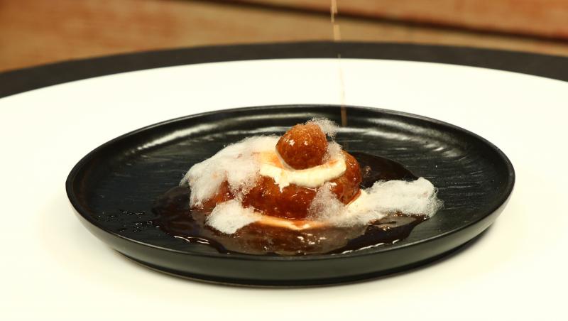 Cine e Tal Berkovich, cuțitul de aur al lui Chef Ștefan Popescu. Ce boală autoimună a făcut-o să descopere lumea gastronomiei