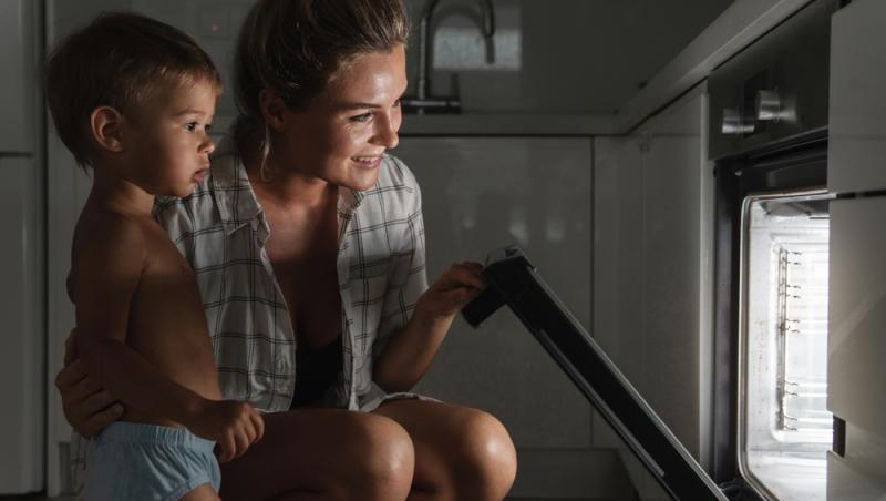 Desertul copilăriei în postul Crăciunului. Cum să prepari mere umplute cu nucă în cel mai scurt timp