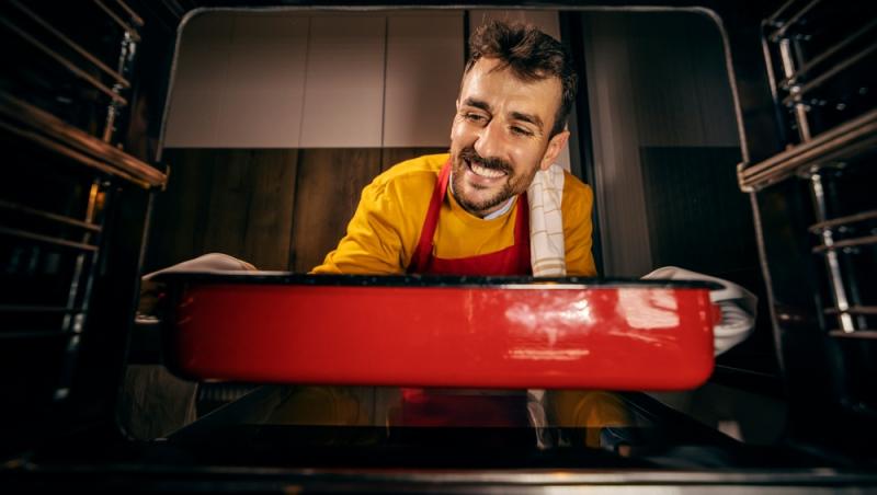 Desertul copilăriei în postul Crăciunului. Cum să prepari mere umplute cu nucă în cel mai scurt timp