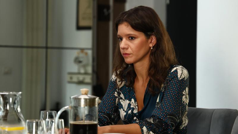 Ana, Mi-ai fost scrisă în ADN, 27 noiembrie 2025. Alexandru tulbură apele în casa Alexiei. Sandra și Constance fac un pact