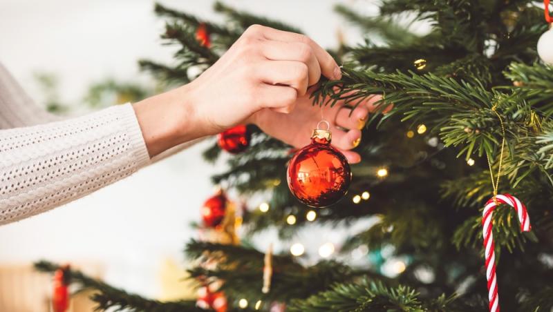 În ce zile din luna decembrie este bine să împodobești bradul. Este modul în care poți atrage prosperitatea și liniștea în familie