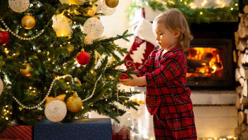 În ce zile din luna decembrie este bine să împodobești bradul. Este modul în care poți atrage prosperitatea și liniștea în familie