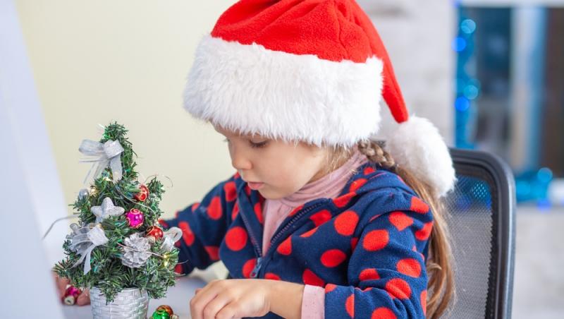 În ce zile din luna decembrie este bine să împodobești bradul. Este modul în care poți atrage prosperitatea și liniștea în familie