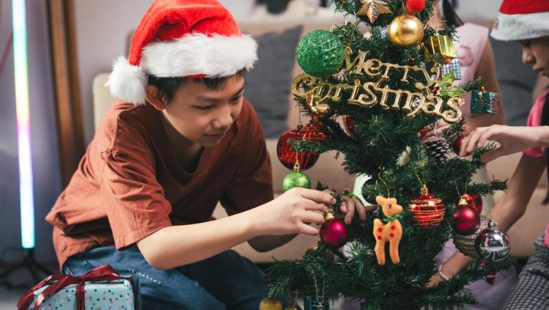 În ce zile din luna decembrie este bine să împodobești bradul. Este modul în care poți atrage prosperitatea și liniștea în familie