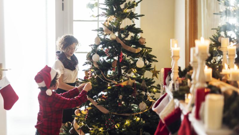 În ce zile din luna decembrie este bine să împodobești bradul. Este modul în care poți atrage prosperitatea și liniștea în familie