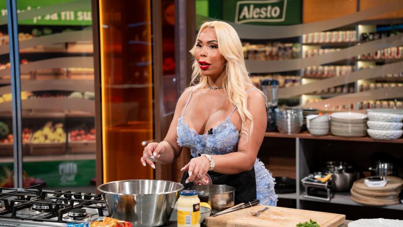 Chefi la cuțite, 30 noiembrie 2025. Suellen Carey s-a căsătorit și a divorțat de ea însăși. Un chef a refuzat să guste mâncarea ei