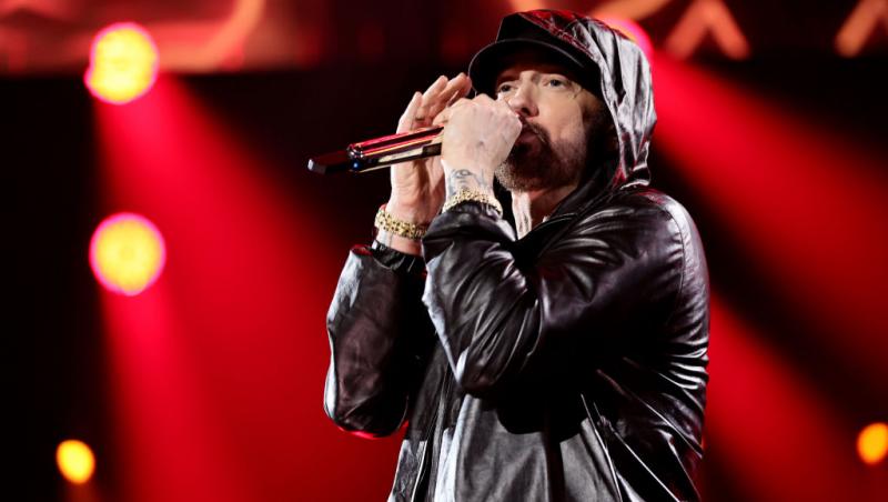 Nepotul lui Eminem, surprins la concertul artistului. Ce fotografie emoționantă a postat Hailie Jade cu micuțul