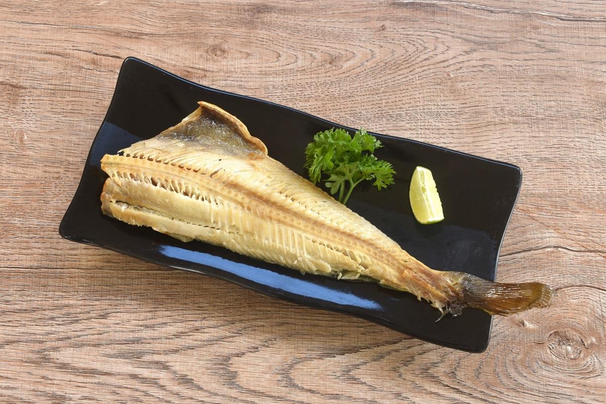 Ce riști dacă înghiți un os de pește. Înecatul nu e singurul pericol grav