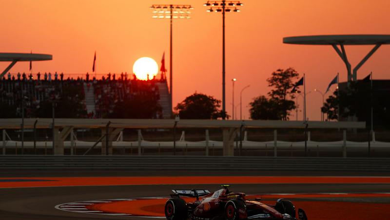 Vezi acum calificările din Formula 1™ pentru Marele Premiu din Qatar. Bătălia pentru pole e LIVE în AntenaPLAY și pe Antena 3 CNN