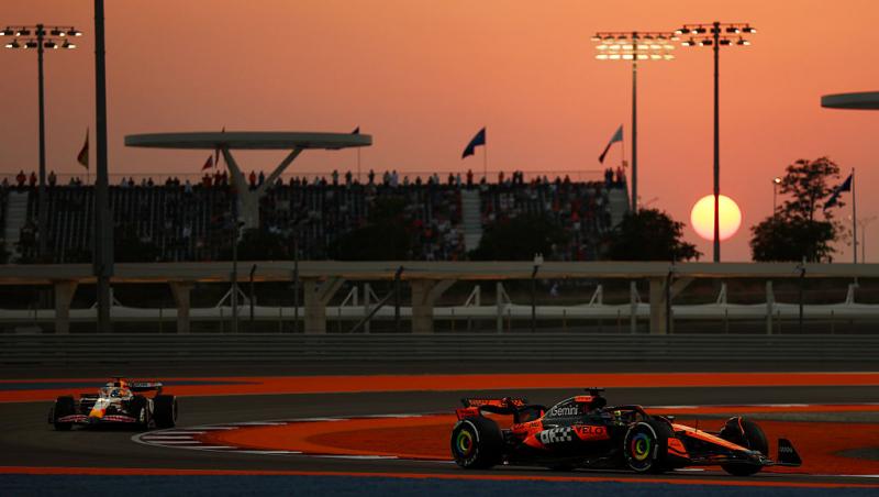 Vezi acum calificările din Formula 1™ pentru Marele Premiu din Qatar. Bătălia pentru pole e LIVE în AntenaPLAY și pe Antena 3 CNN