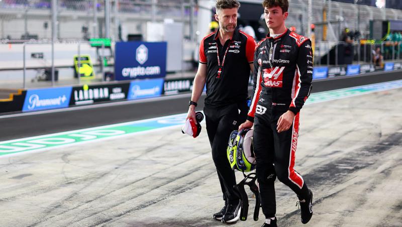 Vezi acum calificările din Formula 1™ pentru Marele Premiu din Qatar. Bătălia pentru pole e LIVE în AntenaPLAY și pe Antena 3 CNN