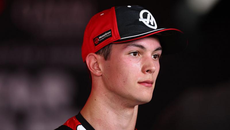 Vezi acum calificările din Formula 1™ pentru Marele Premiu din Qatar. Bătălia pentru pole e LIVE în AntenaPLAY și pe Antena 3 CNN