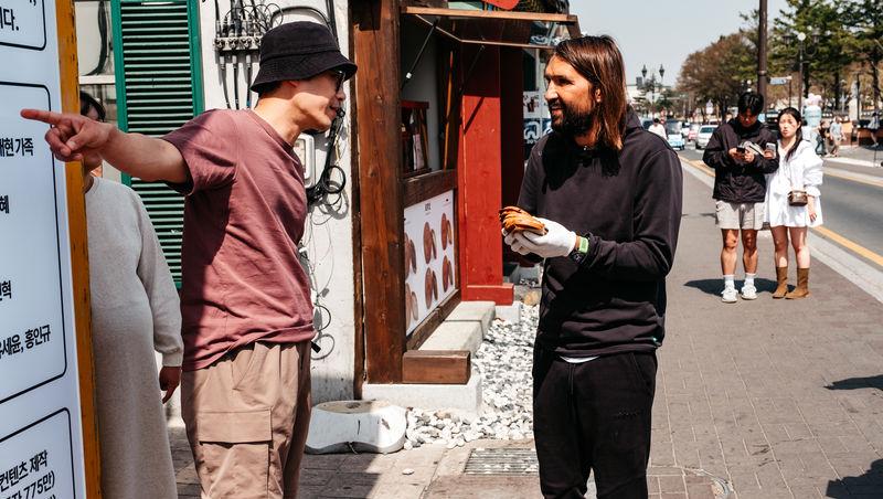 Asia Express sezonul 8, 3 noiembrie 2025. Echipele s-au reunit. Cine a ajuns pe primul loc la Irina Fodor. Ce veste au primit