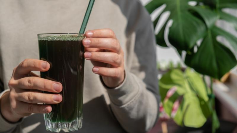 Mierea albastră: cum este obținută. Ce beneficii are acest superaliment