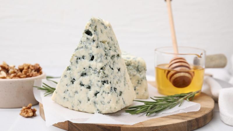 Mierea albastră: cum este obținută. Ce beneficii are acest superaliment