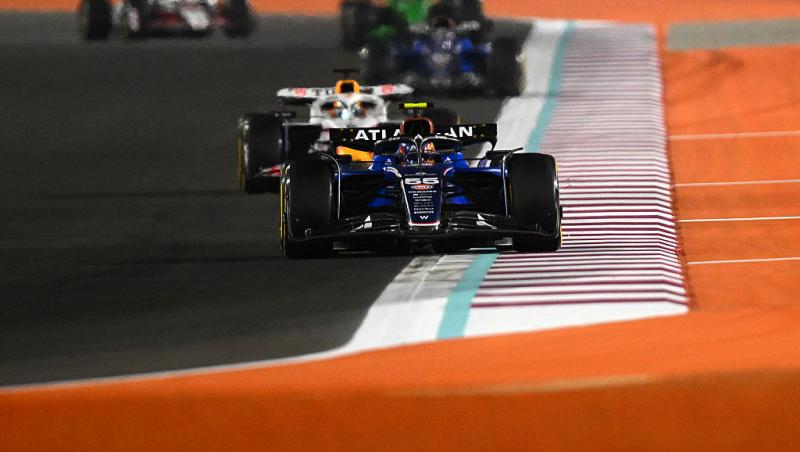 Cursa din Formula 1™ pentru Marele Premiu din Qatar a fost pe Antena 3 CNN și în AntenaPLAY. Max Verstappen a câștigat pe Lusail