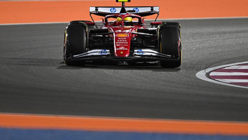 Urmărește acum cursa din Formula 1™ pentru Marele Premiu din Qatar. Spectacolul este LIVE pe Antena 3 CNN și în AntenaPLAY