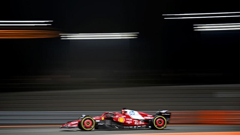 Urmărește acum cursa din Formula 1™ pentru Marele Premiu din Qatar. Spectacolul este LIVE pe Antena 3 CNN și în AntenaPLAY