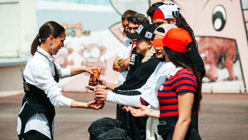 Asia Express sezonul 8, 4 noiembrie 2025. Ce veste au primit concurenții de la Irina Fodor în timp ce își căutau cazare: „Nu cred”