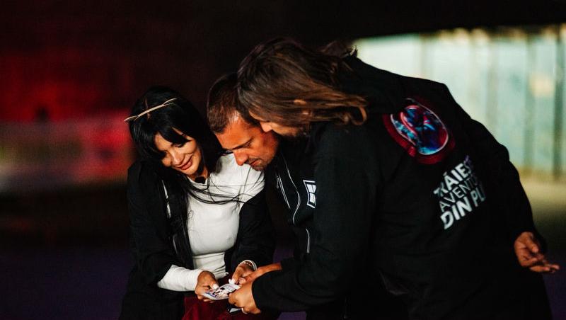 Asia Express sezonul 8, 5 noiembrie 2025. Ce echipă a fost eliminată de pe Drumul Eroilor înainte de etapa finală: „Ne pare rău!”