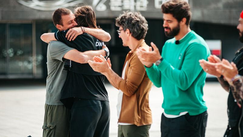 Asia Express sezonul 8, 5 noiembrie 2025. Cine a câștigat biletul de aur de pe Drumul Eroilor. Moment emoționant pentru echipe