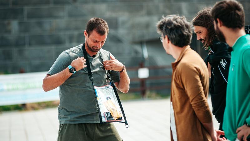 Asia Express sezonul 8, 5 noiembrie 2025. Cine a câștigat biletul de aur de pe Drumul Eroilor. Moment emoționant pentru echipe