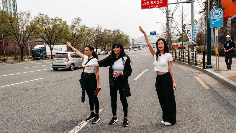 Asia Express sezonul 8, 5 noiembrie 2025. Cine a câștigat biletul de aur de pe Drumul Eroilor. Moment emoționant pentru echipe