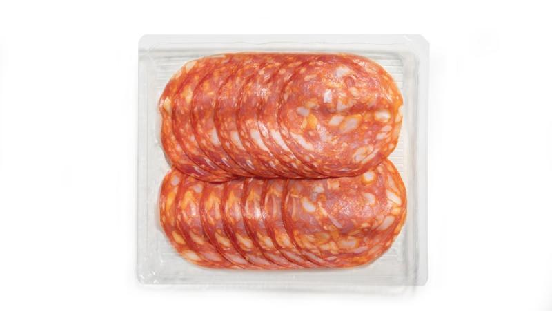 Parizerul și alte mezeluri preferate de români, la analize. Ce rezultate alarmante au ieșit