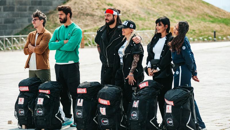 Asia Express sezonul 8, 5 noiembrie 2025. Joseph Adam a răbufnit la autostop. Ce a putut să-i spună soției lui: „M-ai zăpăcit!”