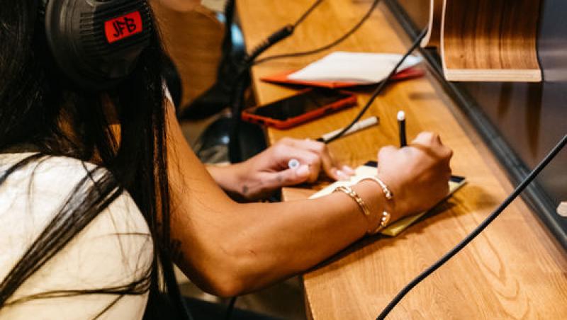 Asia Express sezonul 8, 5 noiembrie 2025. Concurenții au dansat pe străzile din Coreea de Sud. Cine a făcut un show de zile mari