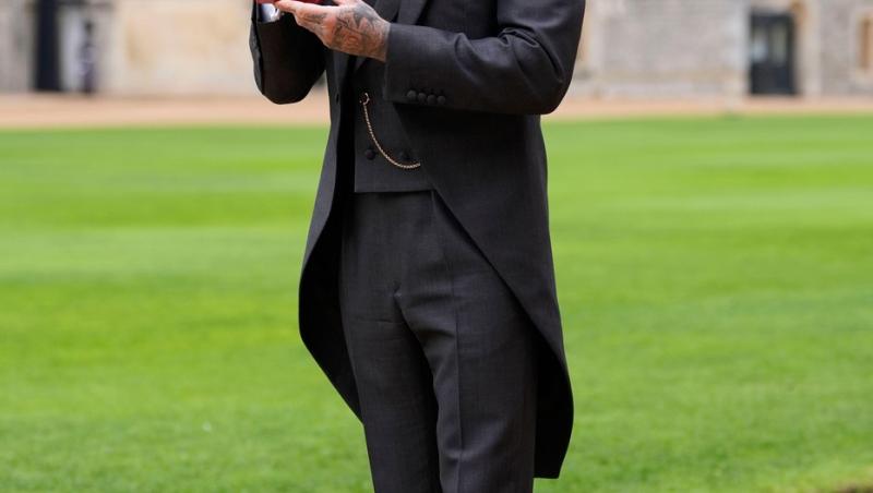 David Beckham a fost făcut cavaler de Regele Charles al III-lea. Cum dorește să-i spună acum copiii