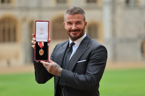 David Beckham a fost făcut cavaler de Regele Charles al III-lea. Cum dorește să-i spună acum copiii